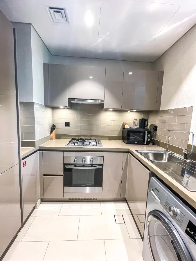 Stay By Latinem Luxury Studio Holiday Home G6-6103 Near Burj Khalifa Dubai Esterno foto