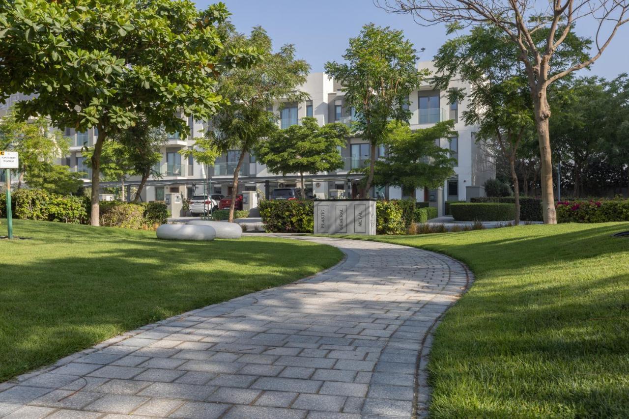 Stay By Latinem Luxury Studio Holiday Home G6-6103 Near Burj Khalifa Dubai Esterno foto
